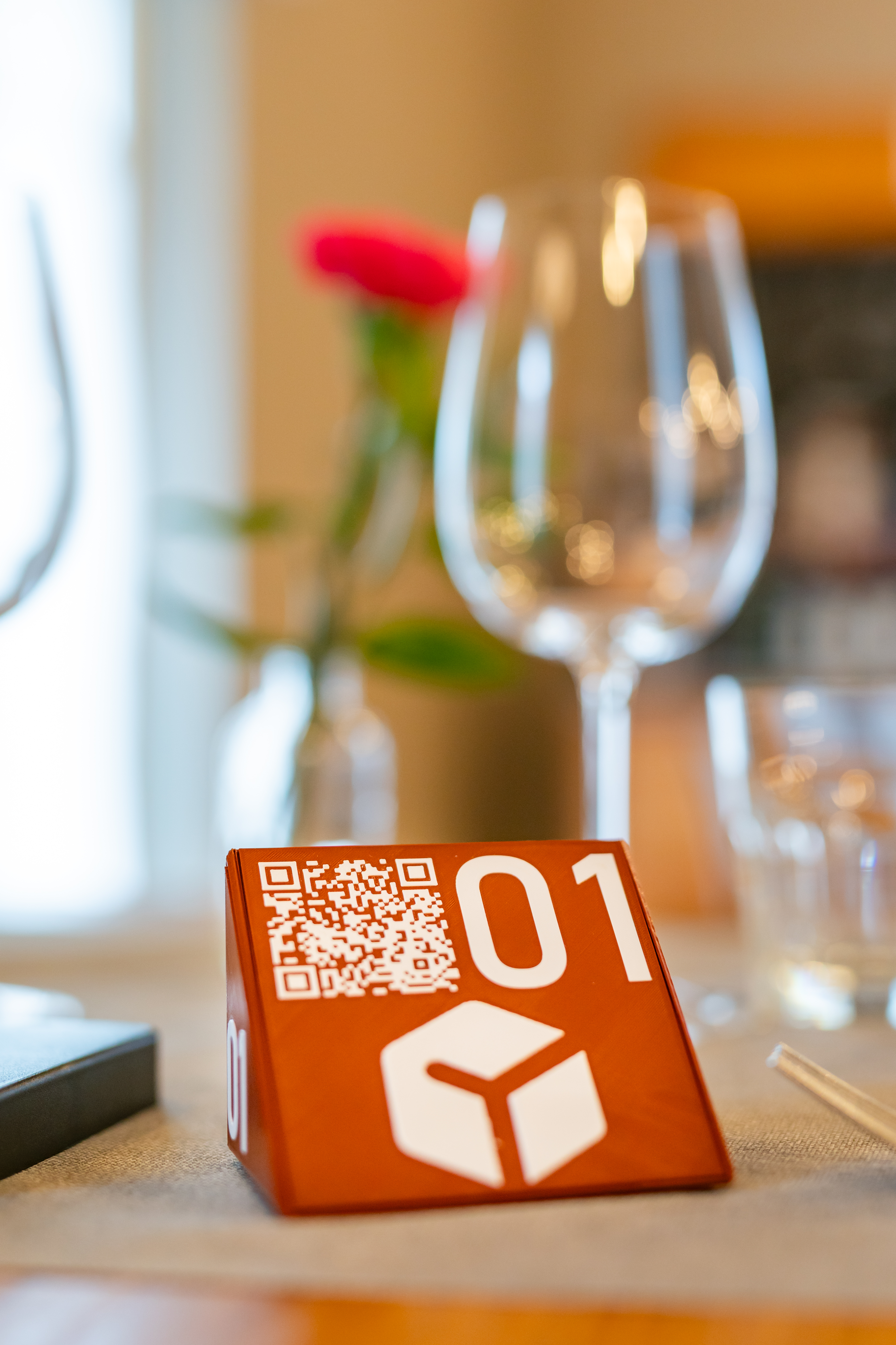 Segnaposto Doubleffe3D in ambientazione ristorante